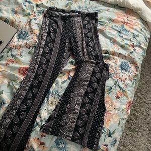 TRIBAL PRINT BELL FLARE PANTS